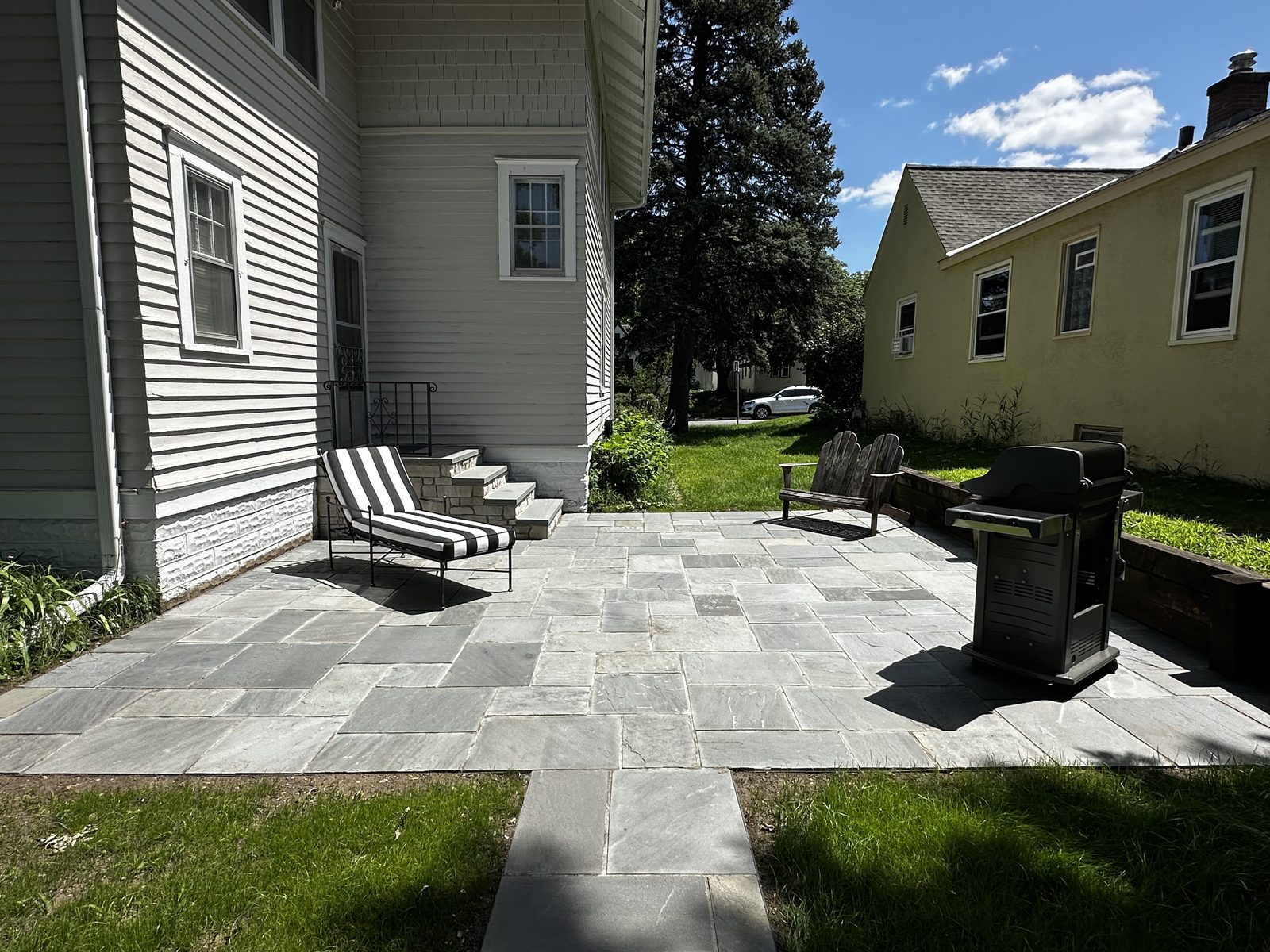 Outdoor living and hardscape project