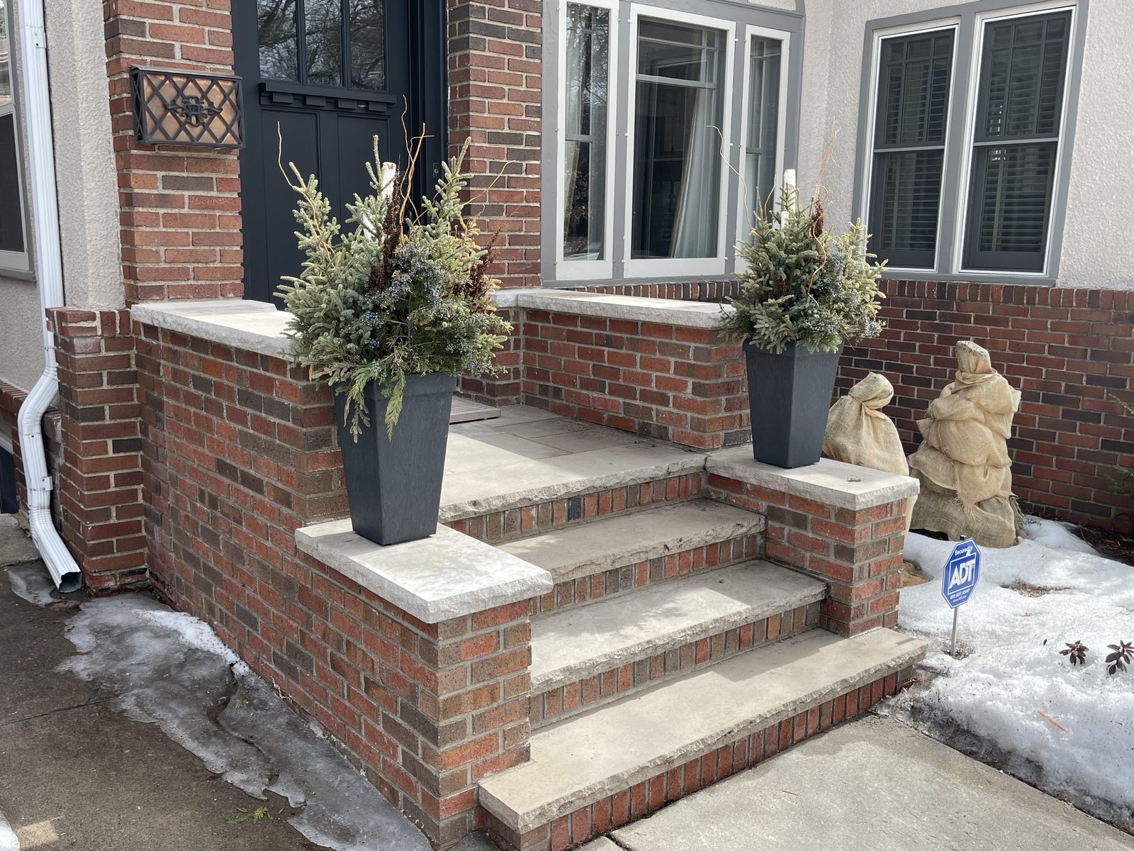 Retaining wall and landscape planting